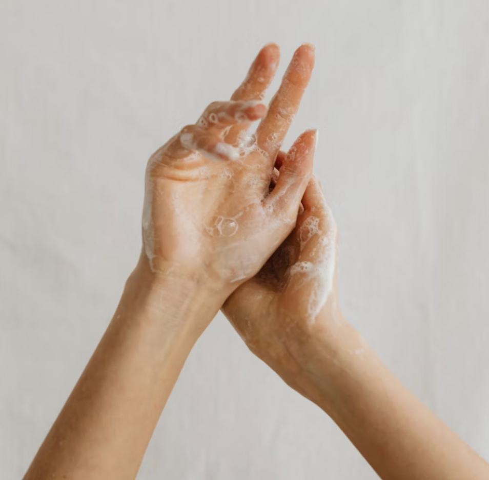 Effet rebond : pourquoi des boutons apparaissent toujours après l'été ?